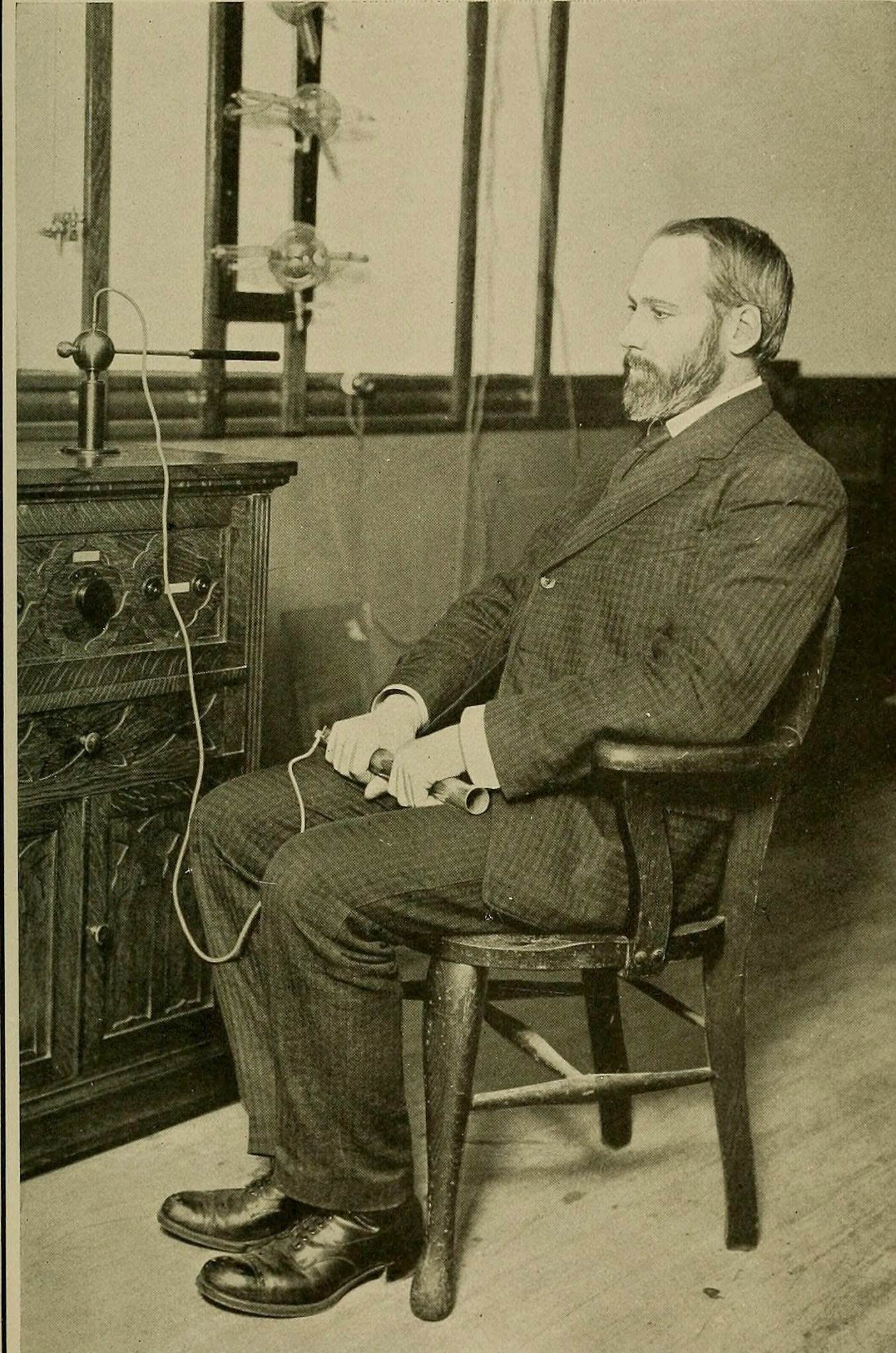 When Electricity Was the Cure: Inside the World of Early 1900s Medicine and Dentistry