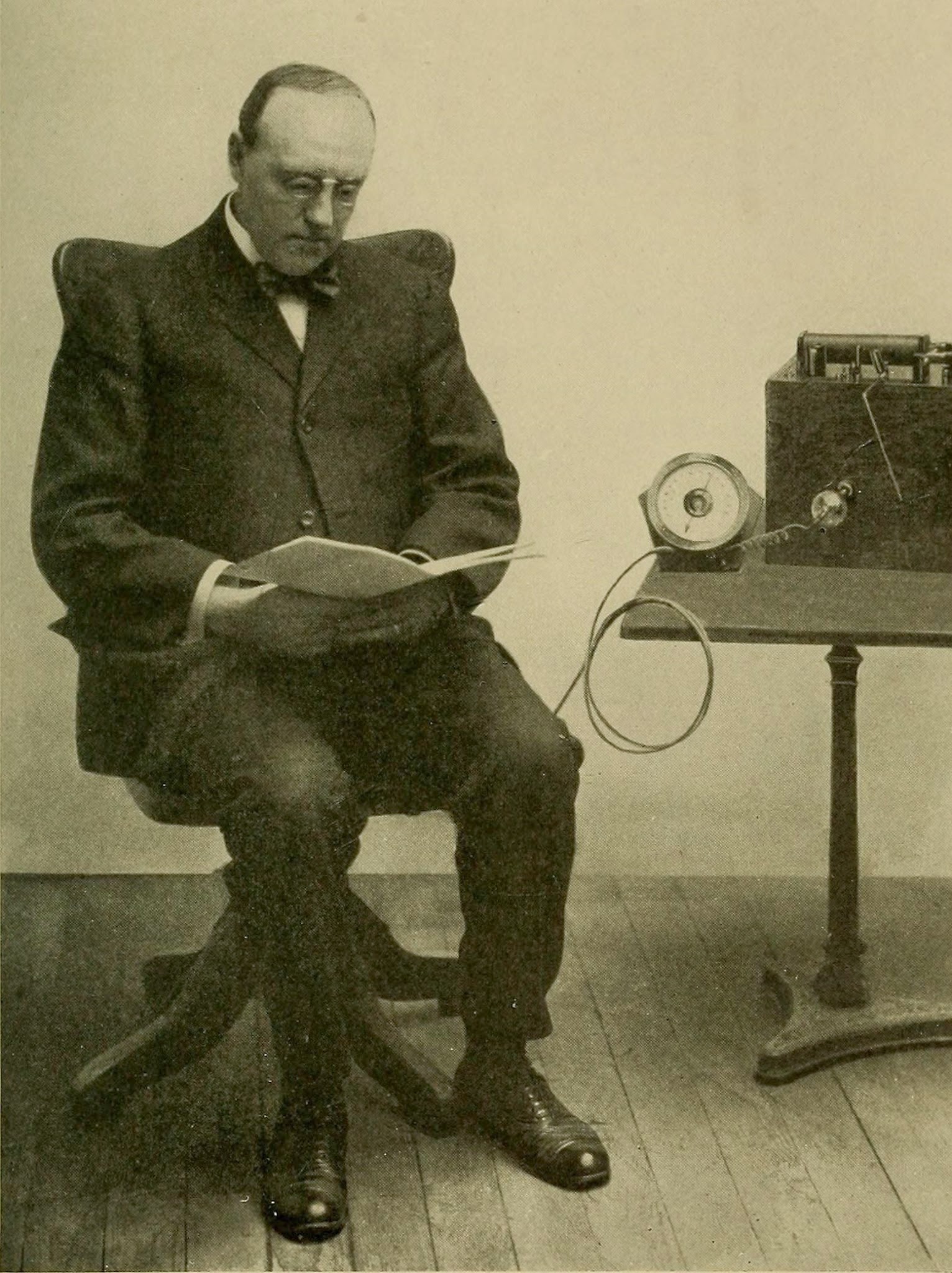 When Electricity Was the Cure: Inside the World of Early 1900s Medicine and Dentistry