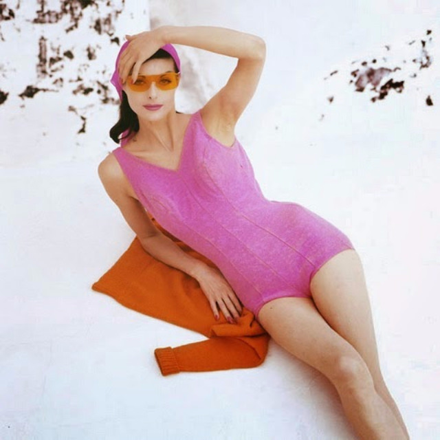 Beyond the Pose: The Art of the Fashion Photoshoot in 1950s Vogue and Harper's Bazaar
