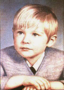 The Making of an Icon: A Detailed at Kurt Cobain's Family and Formative Years