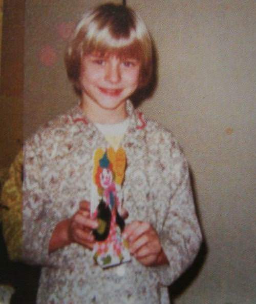 The Making of an Icon: A Detailed at Kurt Cobain's Family and Formative Years