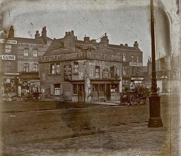 The Vine Tavern, Mile End