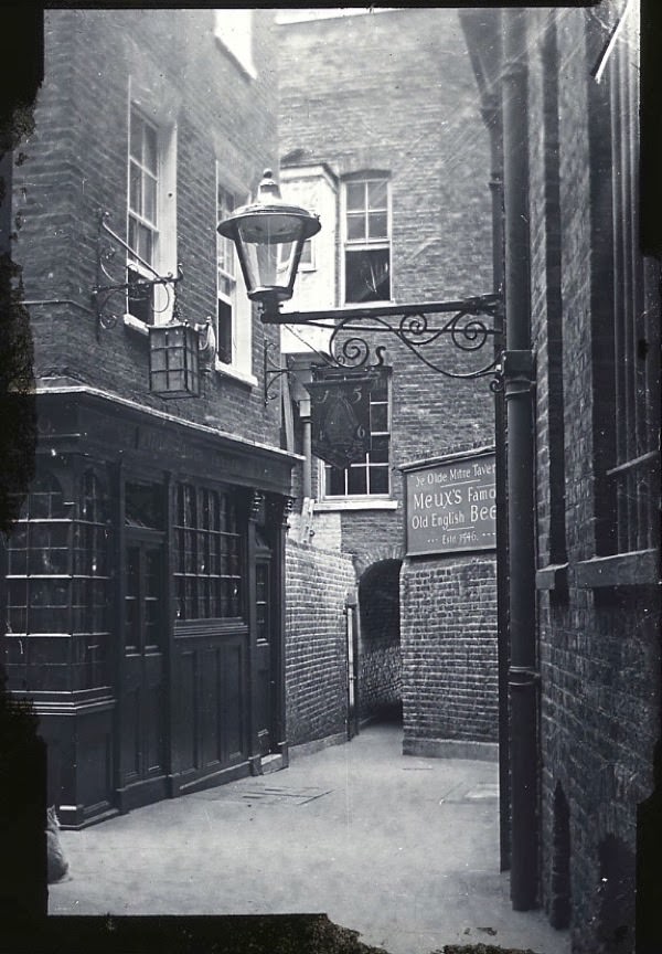 Mitre Tavern, Hatton Garden