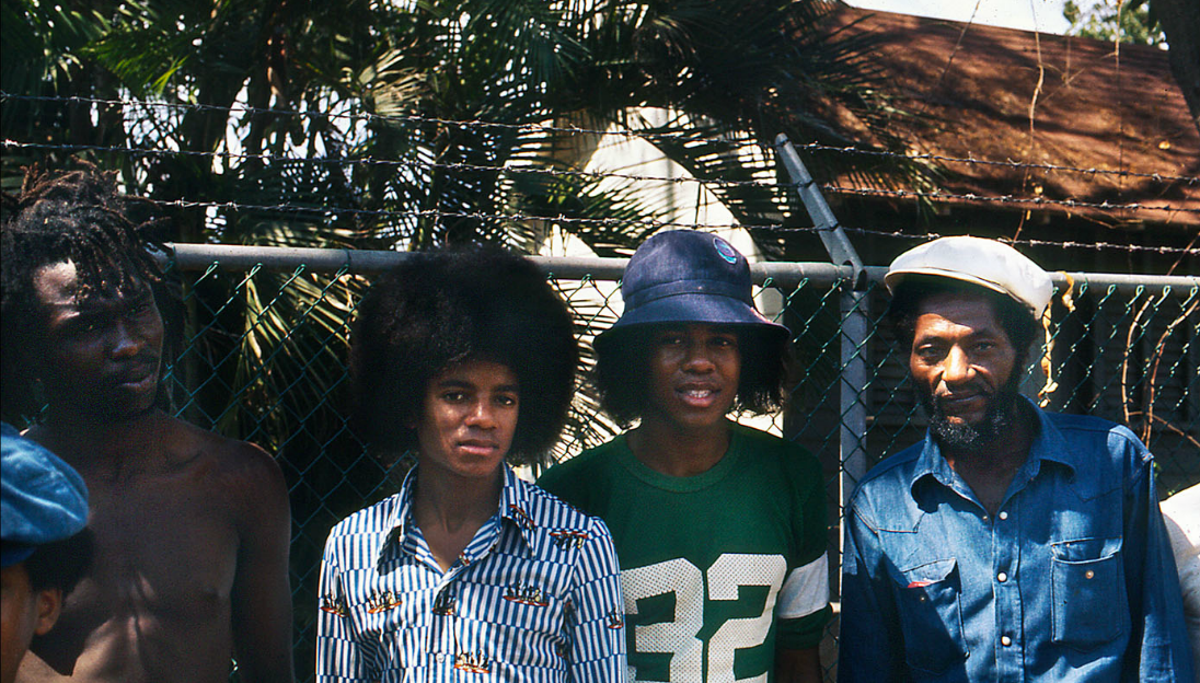 Michael and Marlon Jackson at 56 Hope Road with Seeco Patterson (right). (Photo by Lee Jaffe)