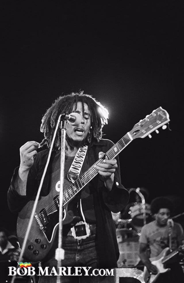 Bob live at the Wailers/Jackson 5 concert in Kingston, 1975 (Photos by Neville Garrick © Fifty-Six Hope Road Music, Ltd.)