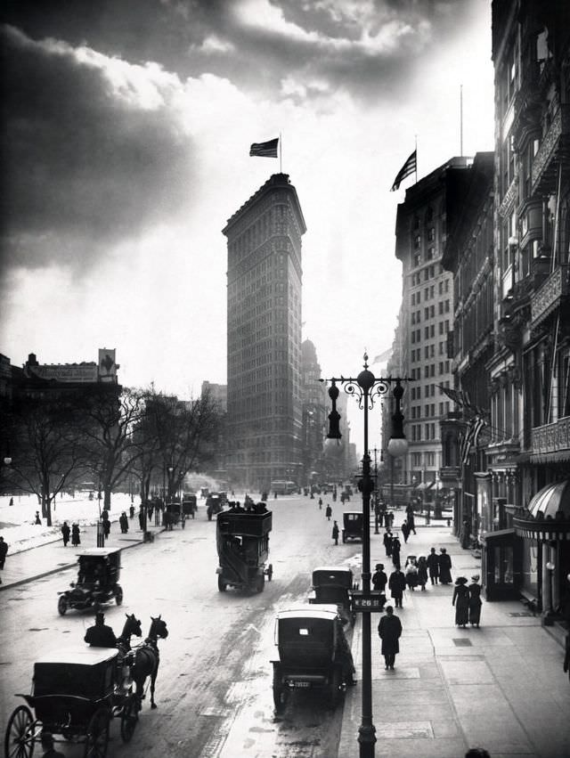 Flatiron Building, New York, 1918.