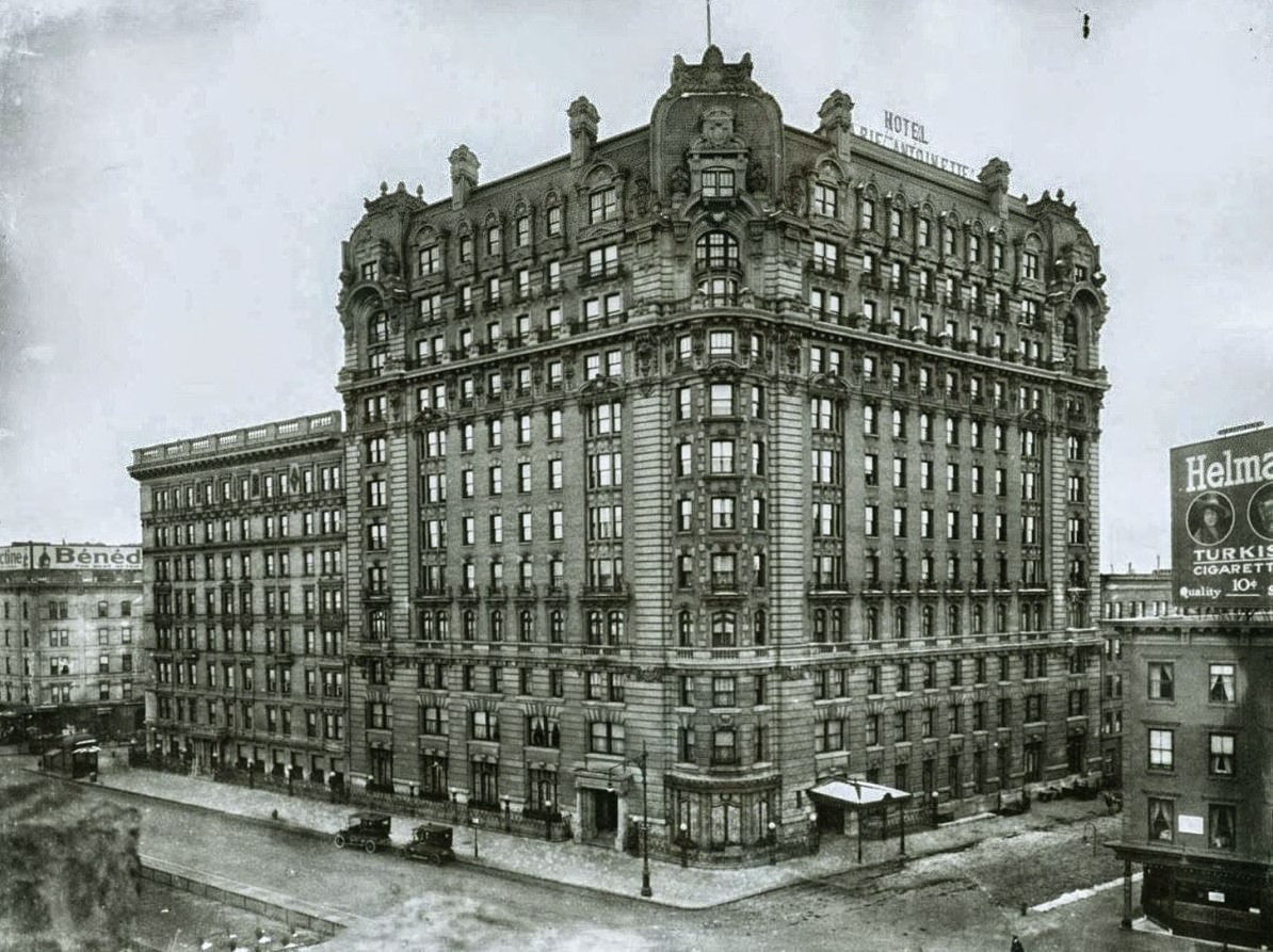 Hotel Marie Antoinette, 1651 Broadway at 67th Street, 1910.