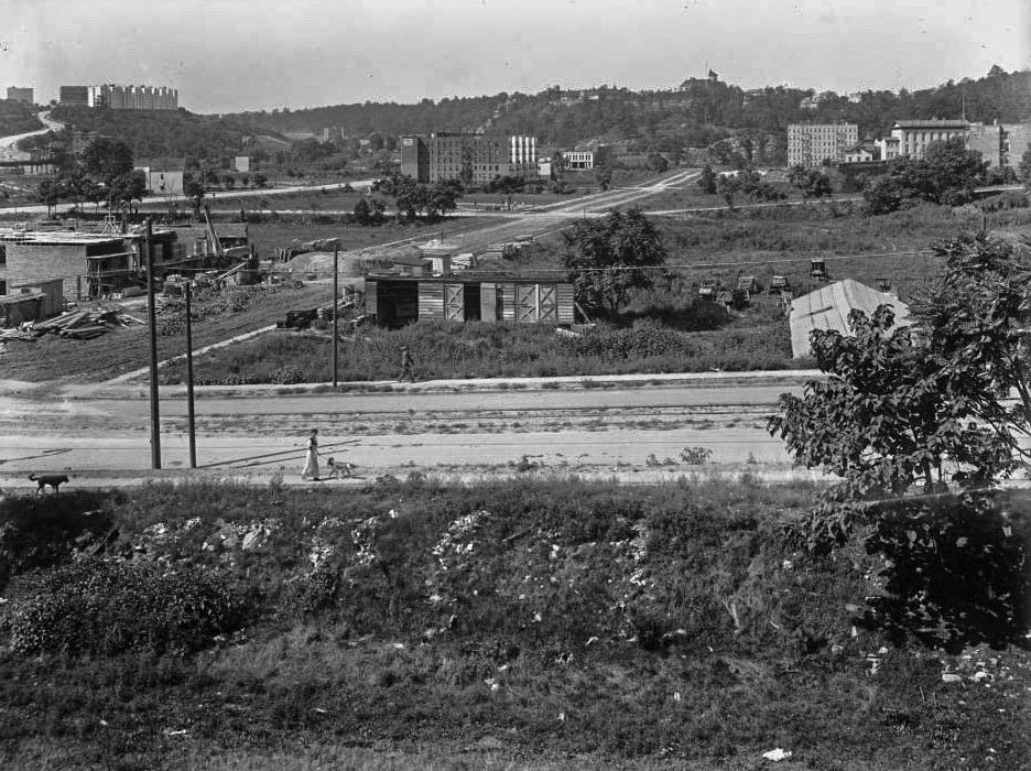 West 207th Street between Broadway and Vermilyea Avenue, 1914.