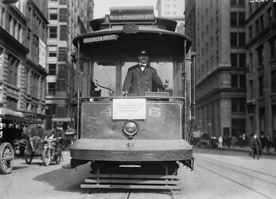 Streetcar, 4th and Madison Ave, New York, 1914.