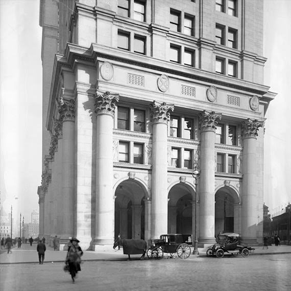 Municipal Building.