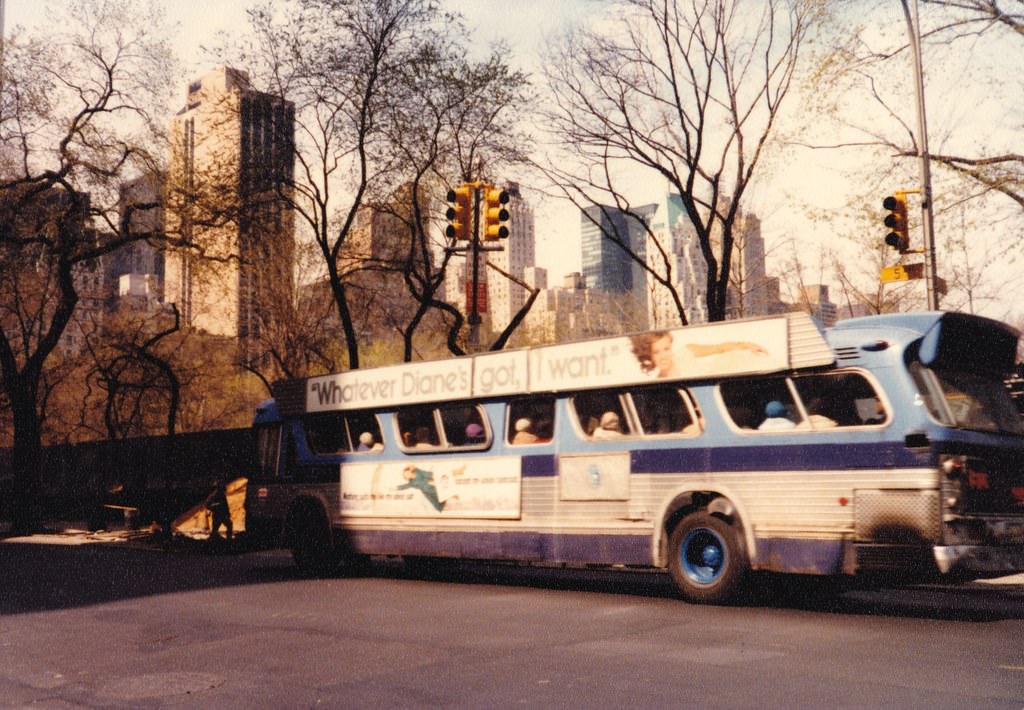 Bus, 1979.