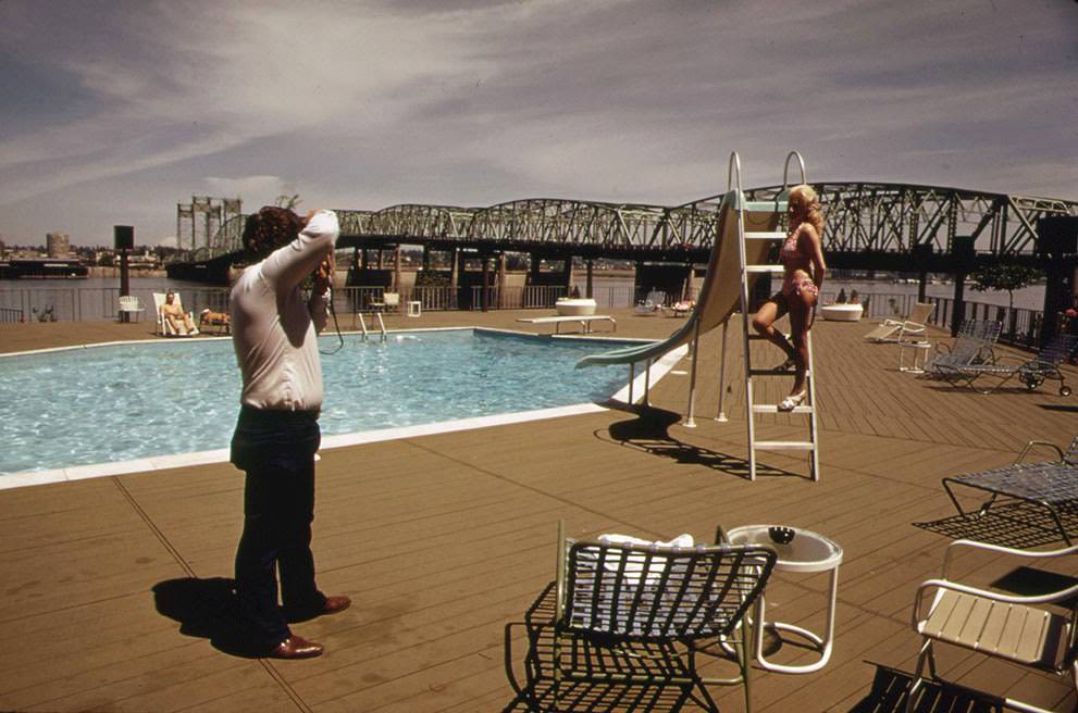 The Thunderbird Motel, one of many new businesses that have sprung up along the banks of the Columbia River in Portland, Oregon, 1973.