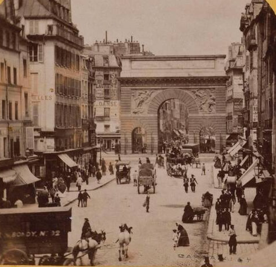 Porte Saint-Martin, 10th arrondissement, from rue Saint-Martin, 3rd arrondissement, Paris, 1860s