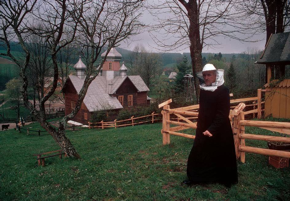 Stunning Vintage Photos Show Life in Poland in the Early 1980s