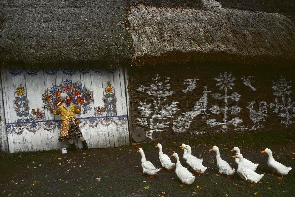 Stunning Vintage Photos Show Life in Poland in the Early 1980s