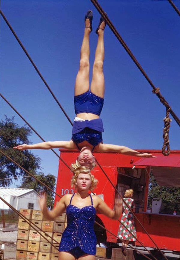 Life Under the Big Top: Ringling Bros. Performers in 1940s Chicago