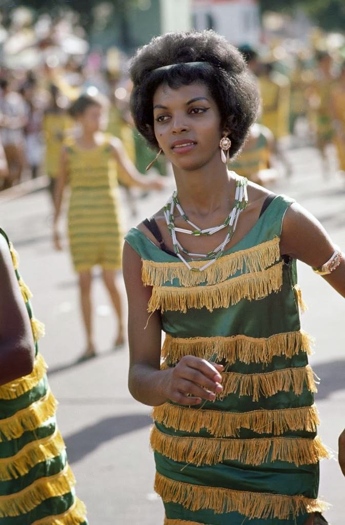 A Look at the Vibrant Rio de Janeiro Carnival of 1964