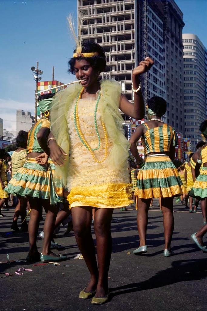A Look at the Vibrant Rio de Janeiro Carnival of 1964