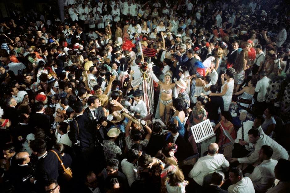 A Look at the Vibrant Rio de Janeiro Carnival of 1964
