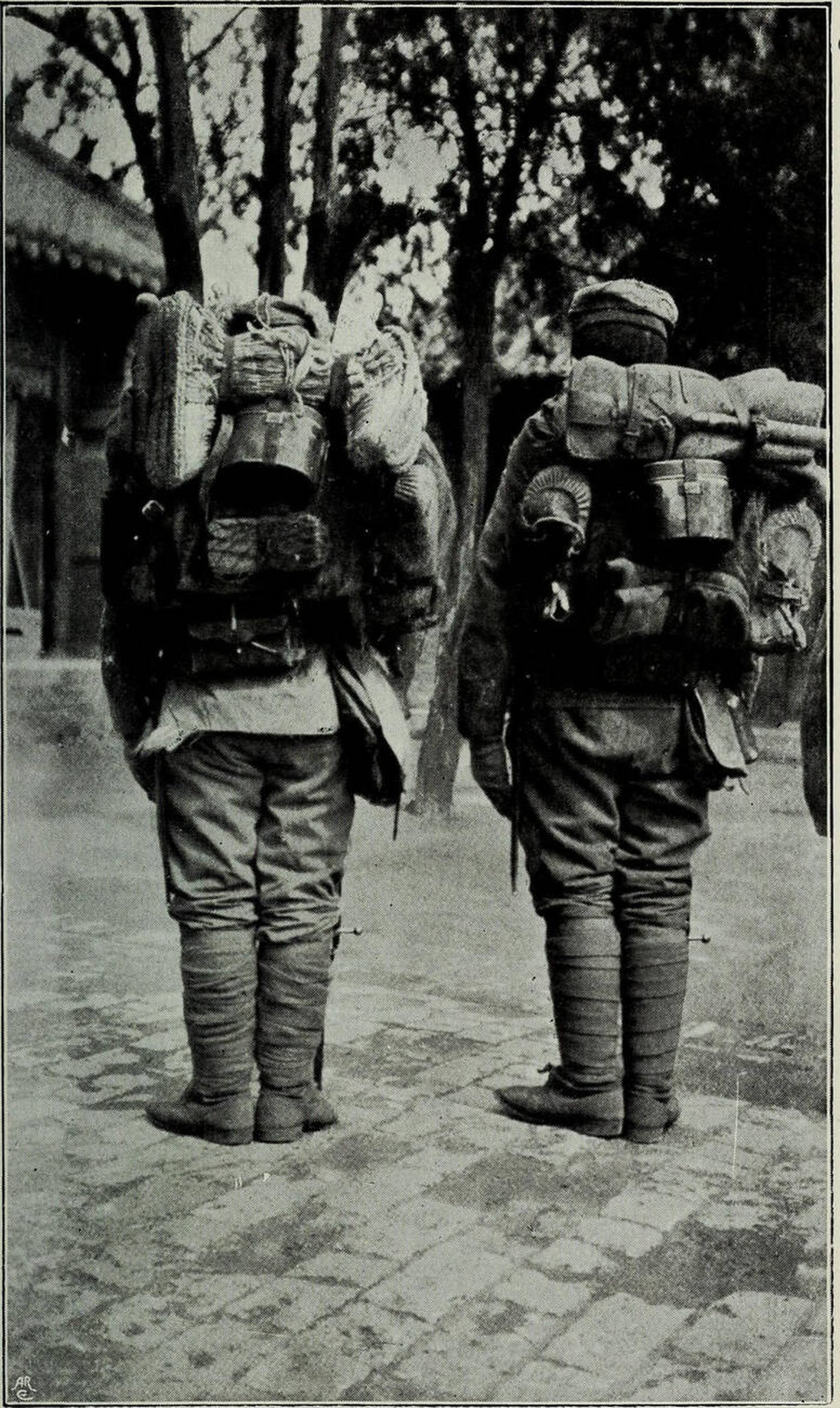 This report from the Russo-Japanese War provides detailed medical and sanitary conditions during the conflict, including the care of soldiers and the management of disease and injuries by both Japanese and Russian forces, 1908.