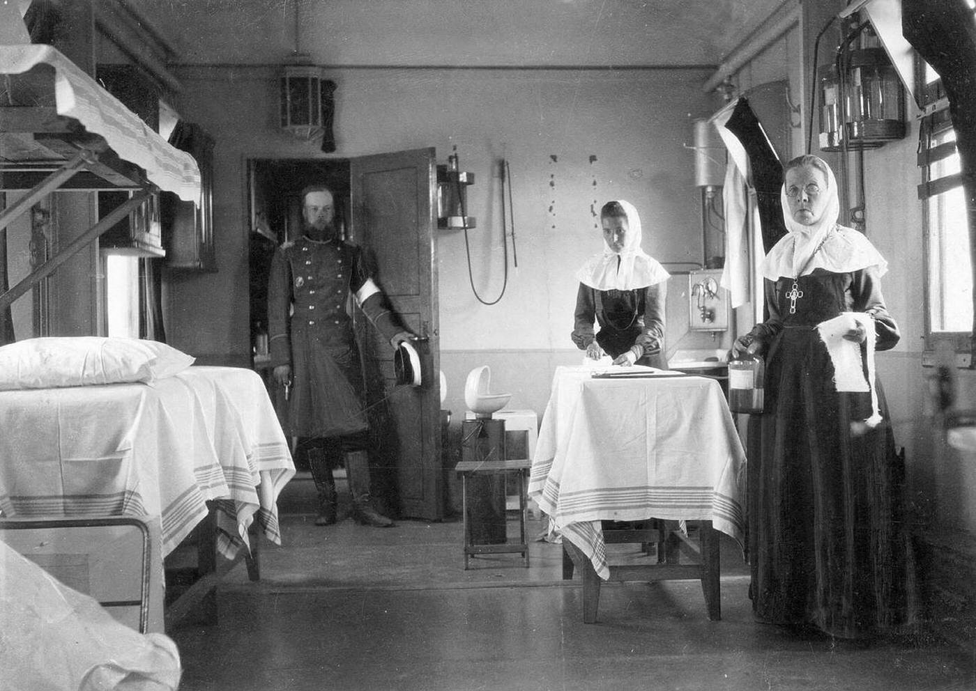 The hospital train of the Russian Red Cross during the Russo-Japanese War, 1905.