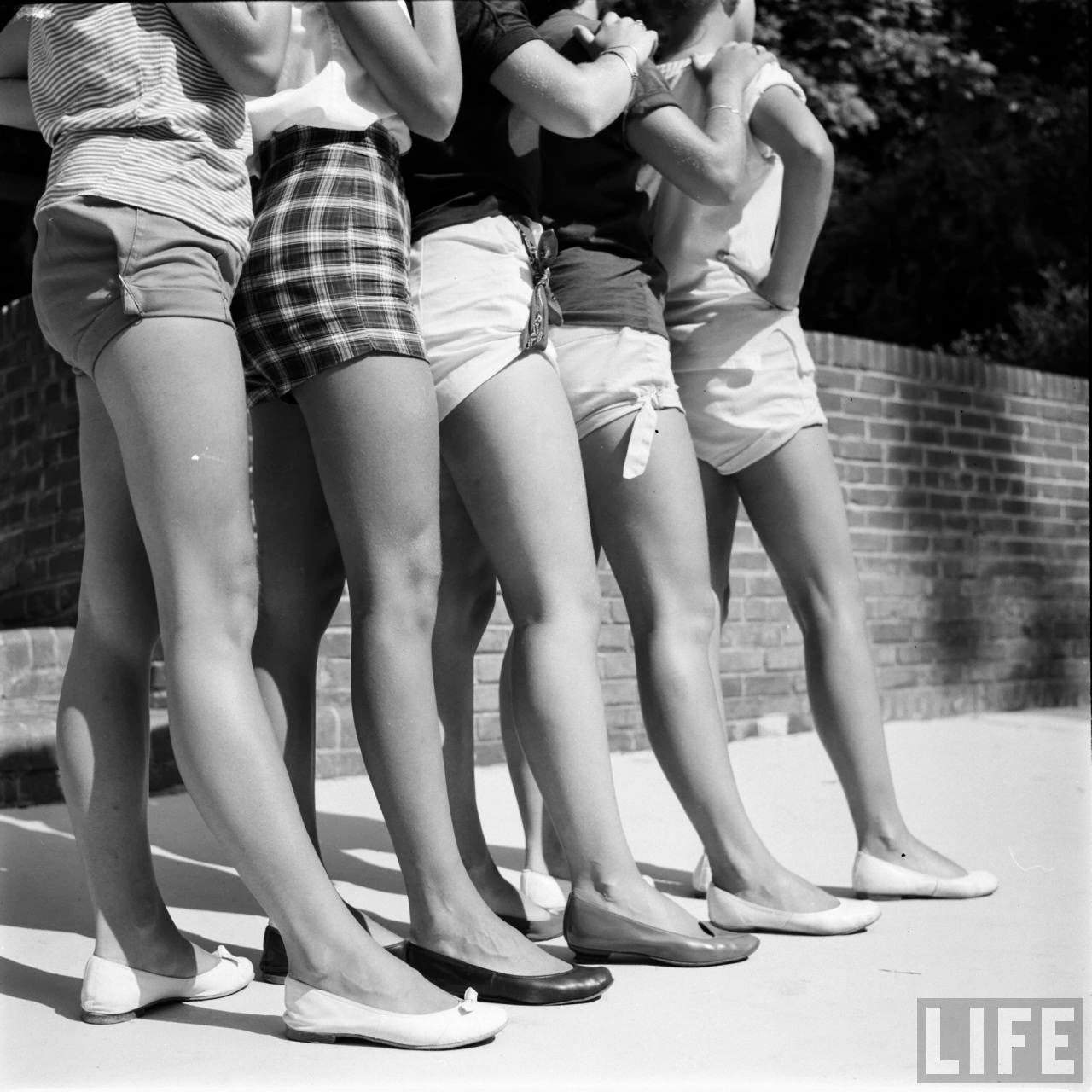 A Fashion Rebellion: The Rise of the High-Waisted Short Short in 1950s America