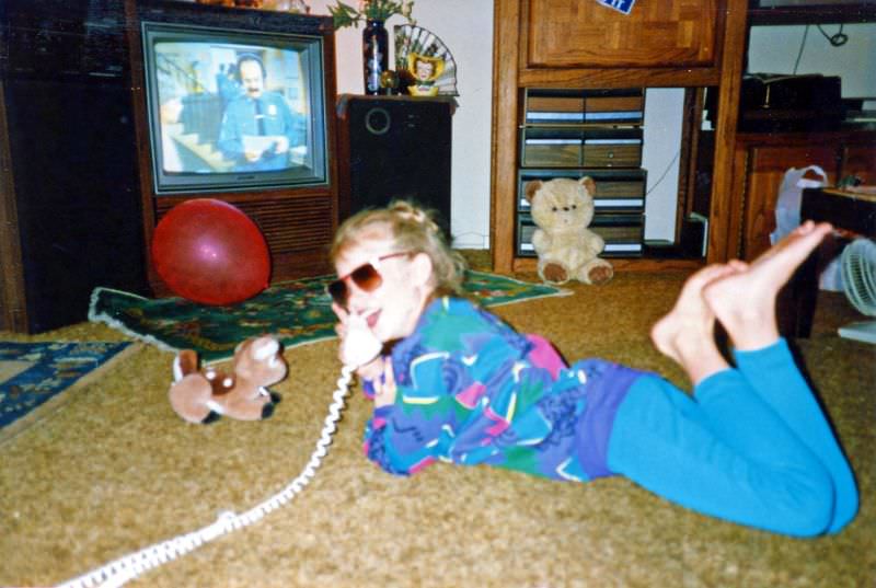 How the 1980s Tech Boom Changed Everything: From Walkmans to Cordless Phones, Here’s What Life Was Really Like