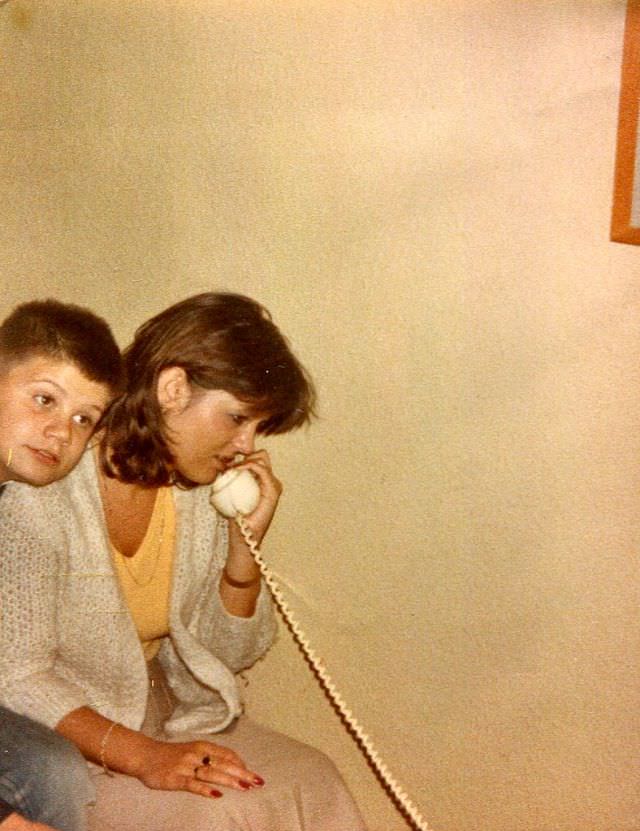 How the 1980s Tech Boom Changed Everything: From Walkmans to Cordless Phones, Here’s What Life Was Really Like