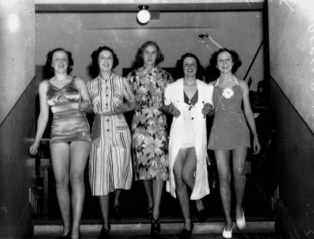 Stepping out for a Spring fashion parade, 1938