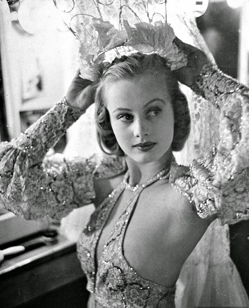 Chorus girl Hope Chandler, 16, in dressing room backstage at the Paradise cabaret restaurant, New York City, 1937.