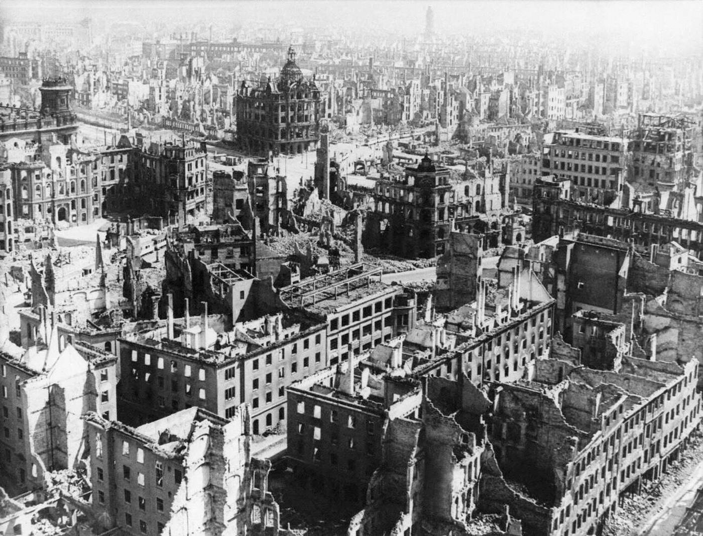 Ruins of Dresden, 1945.