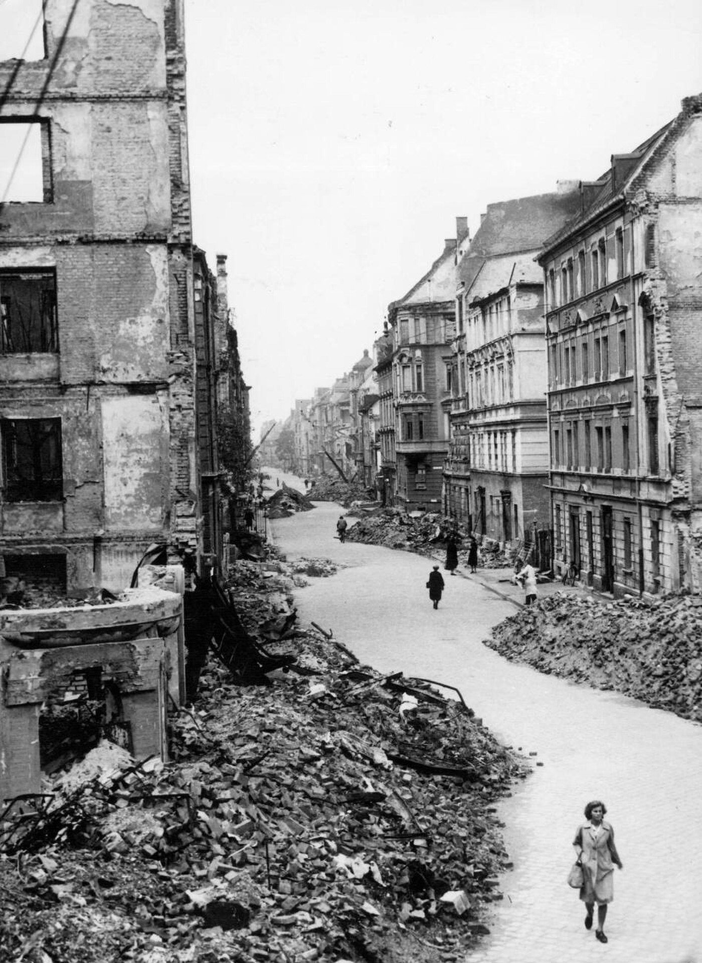 The streets of Munich filled with rubble after the Second World War, 1945.