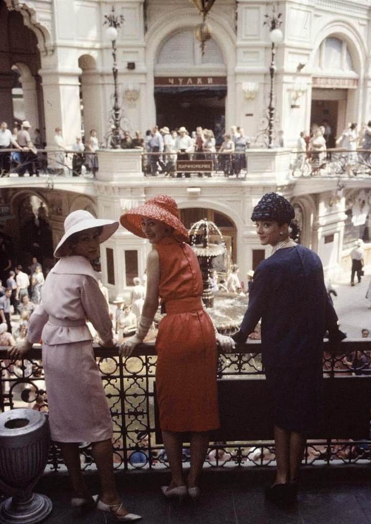 When Dior Took Over the Soviet Streets: Moscow’s 1959 Fashion Shock