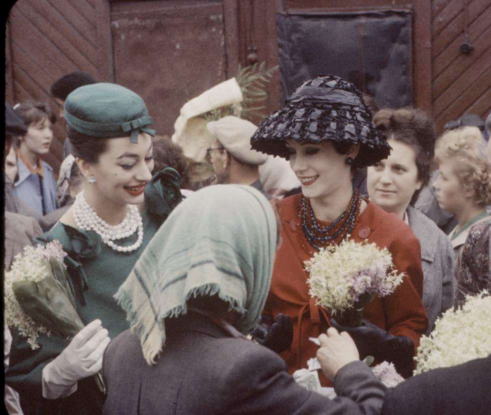 When Dior Took Over the Soviet Streets: Moscow’s 1959 Fashion Shock