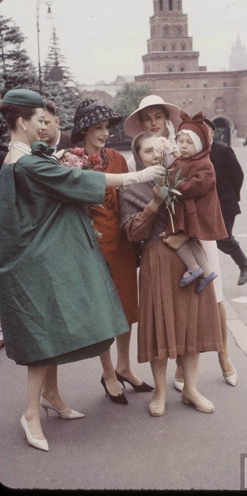 When Dior Took Over the Soviet Streets: Moscow’s 1959 Fashion Shock