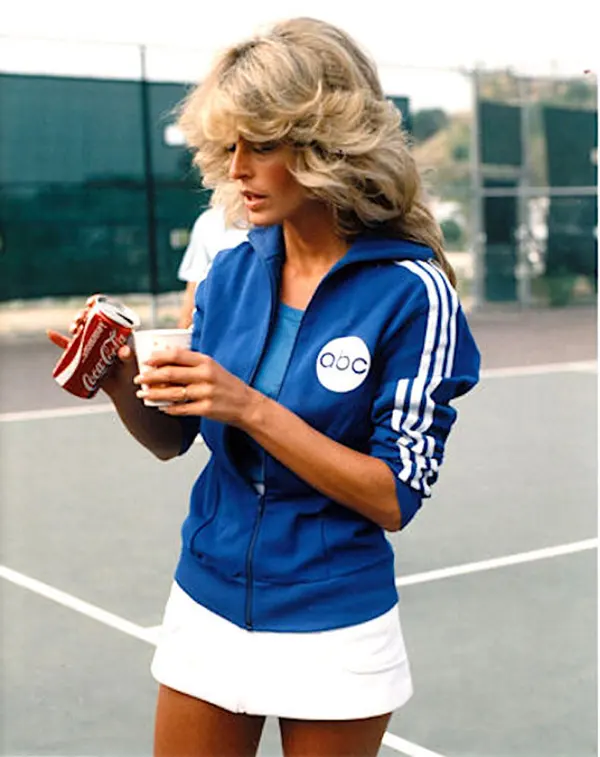 Farrah Fawcett Young: Stunning Images from Her Early Years