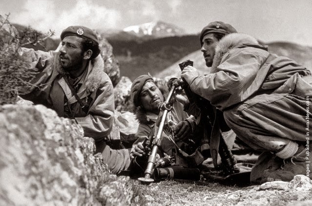 The Greek Civil War: A Tragic Story of How a Nation Tore Itself Apart in Photos