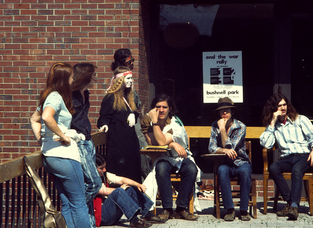 A Look at Student Life at the University of Hartford in the 1970s