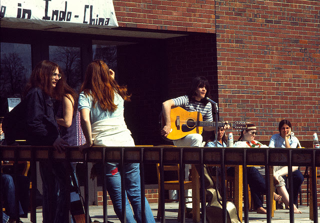 A Look at Student Life at the University of Hartford in the 1970s