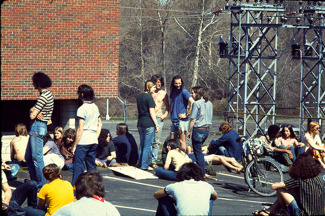 A Look at Student Life at the University of Hartford in the 1970s