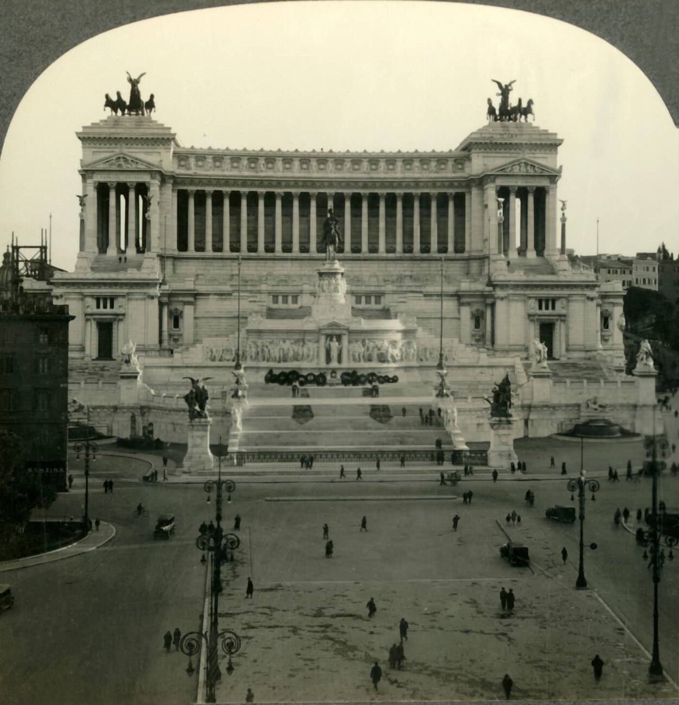 Victor Emmanuel Monuments, Rome's Memorial to United Italy's First King and to Her Unknown Soldier, 1930s.