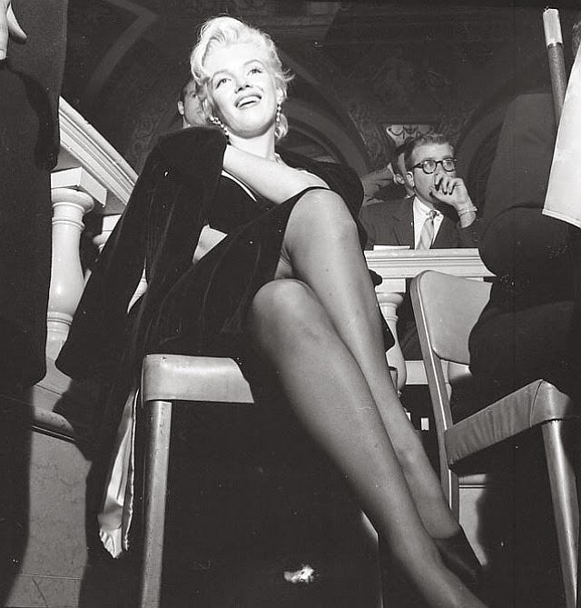 Behind the Glamour: Marilyn Monroe and Laurence Olivier at a 1956 Press Conference