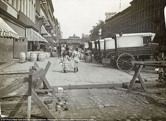 42nd Street, 1890