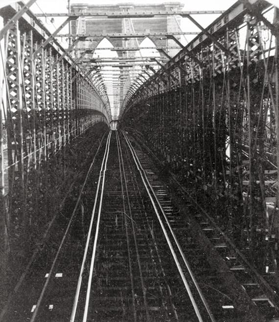 Brooklyn Bridge Subway Tracks, 1897