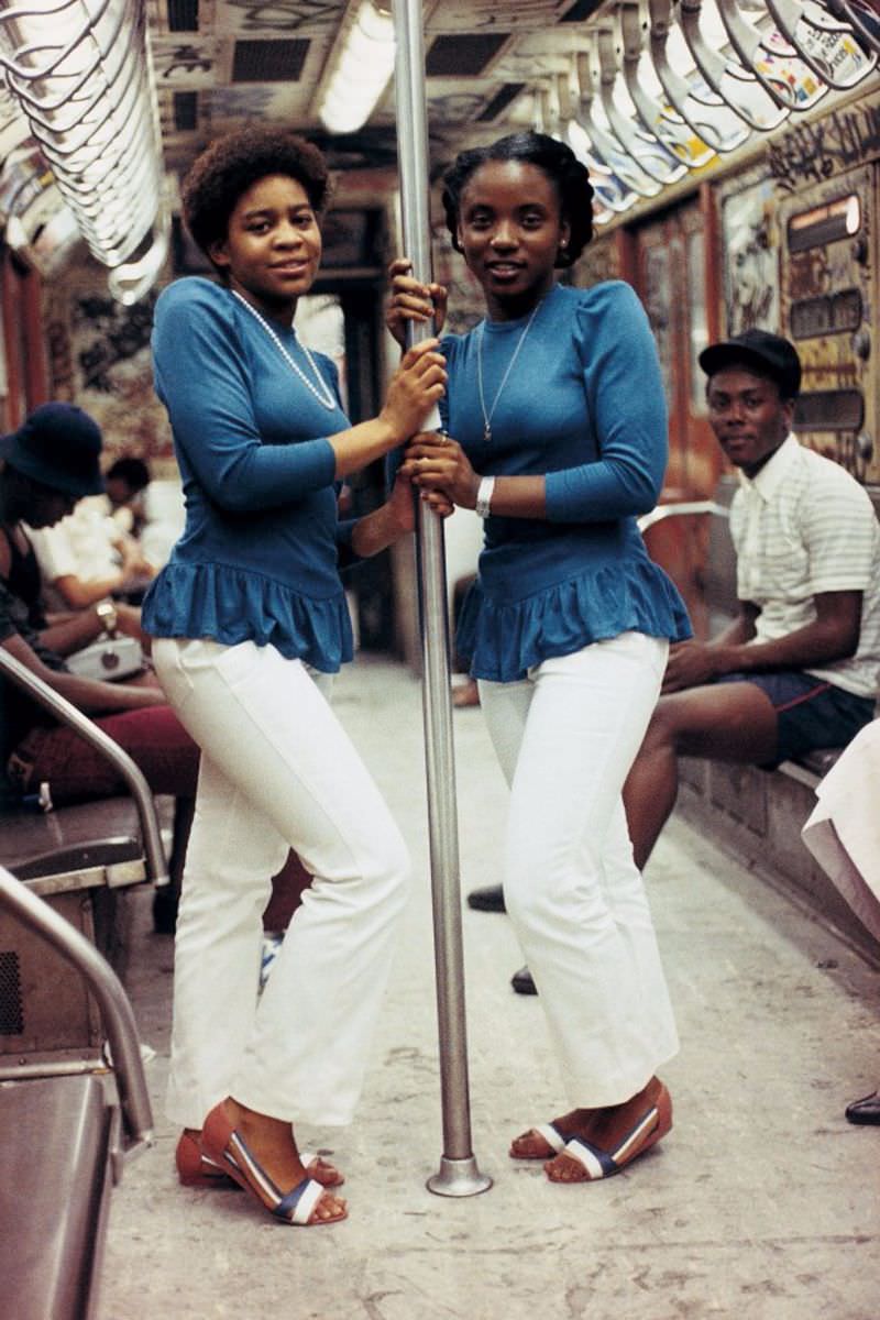 When Hip-Hop Ruled the Streets: New York’s 1980s Scene in Full Color
