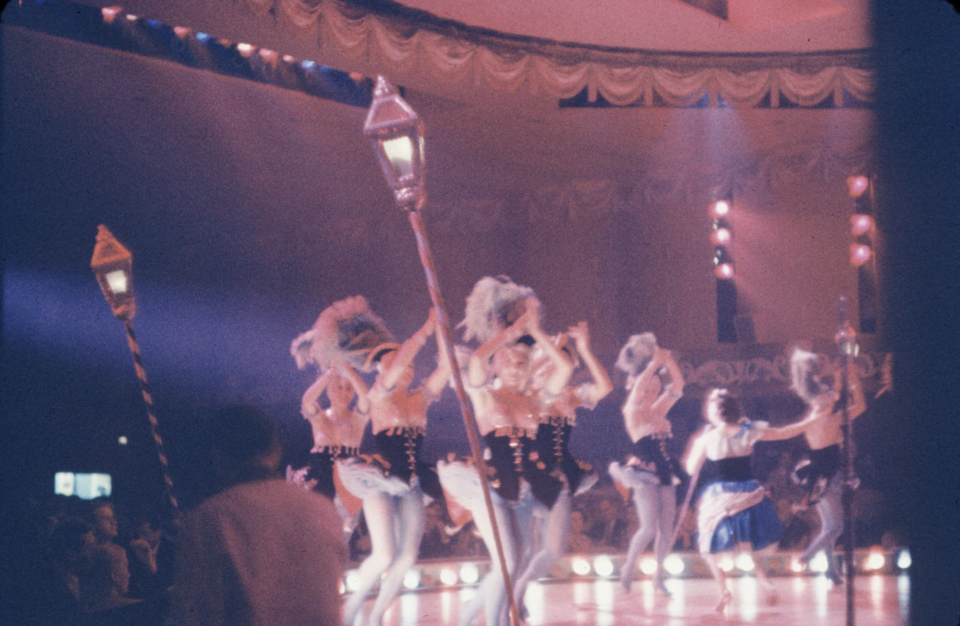 Inside the Glitter and Grit: What Life Was Really Like for Showgirls in 1958 New York Nightclubs