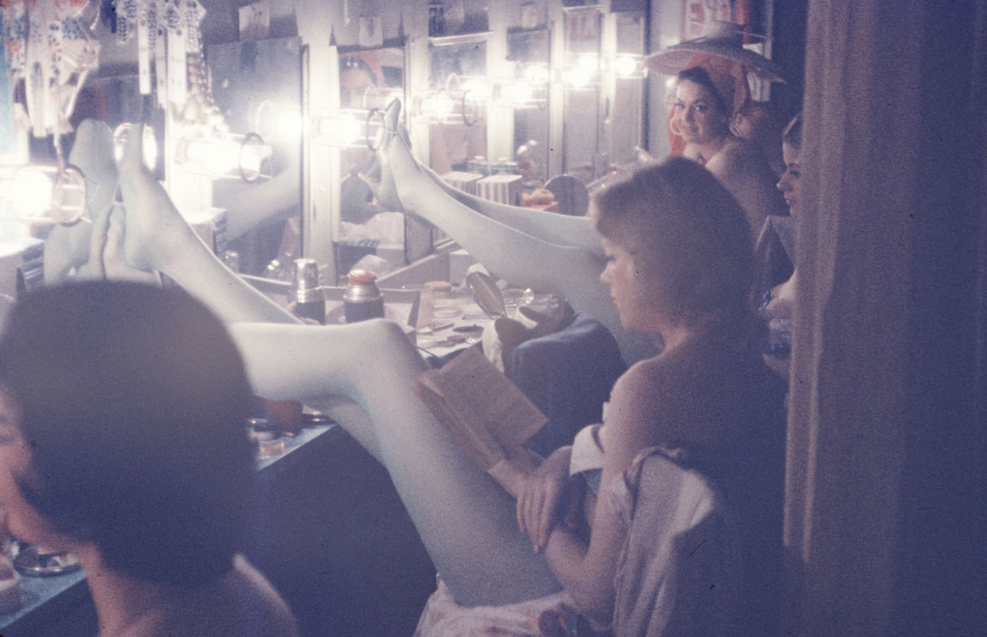 Inside the Glitter and Grit: What Life Was Really Like for Showgirls in 1958 New York Nightclubs