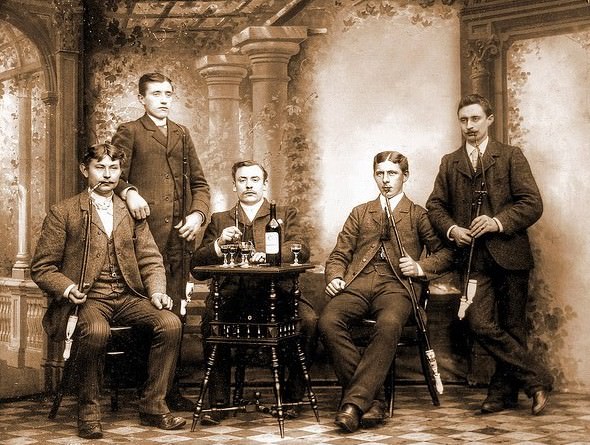 "See what the boys in the backroom will have, and tell them I'm having the same," photographed by Wilhelm Frank, Aurich (Northern Germany).