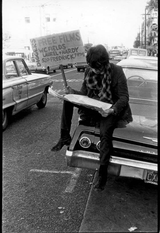 The Free-Spirited Hippies of 1960s San Francisco and Their Carefree Lifestyle