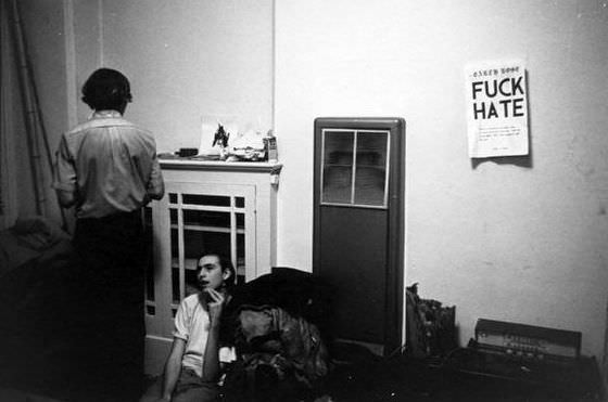 The Free-Spirited Hippies of 1960s San Francisco and Their Carefree Lifestyle